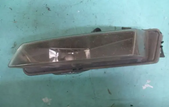 BMW 1 E81 E87 Front fog light 0305084001