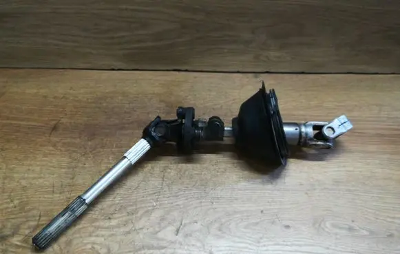 Volvo V70 Steering column universal joint 9485391
