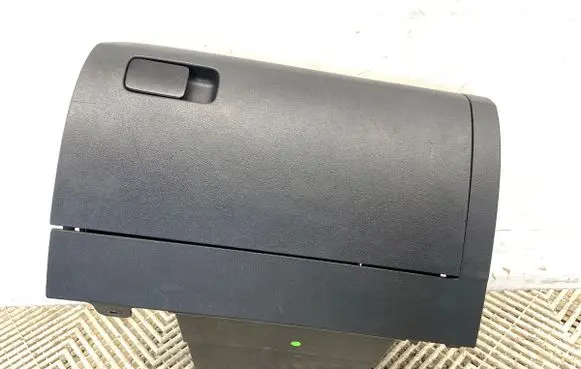 Glove box set