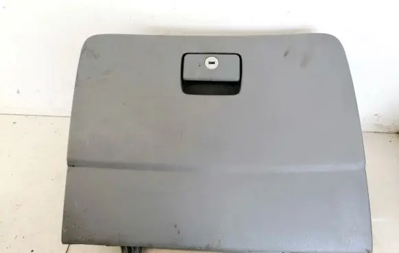 Toyota Avensis Verso Glove box 5555044030 55550-44030