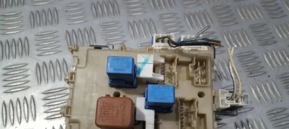 Nissan Almera N16 Fuse box set 243505M310 0808021