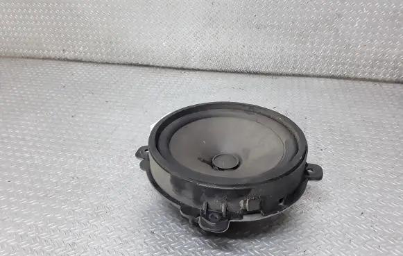 Chevrolet Captiva Front door speaker 96673539
