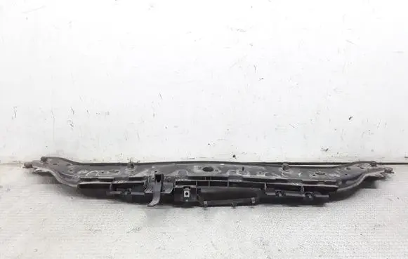 Renault Megane II Top upper radiator support slam panel
