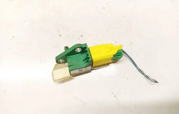 Volkswagen PASSAT B6 Airbag deployment crash/impact sensor 3C0909606
