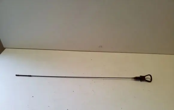 Oil level dip stick