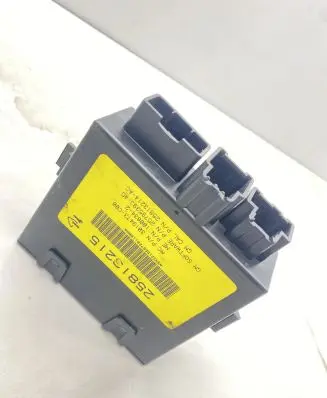 Cadillac SRX Tailgate/trunk control unit/module 25813215 25795393AD 1008342