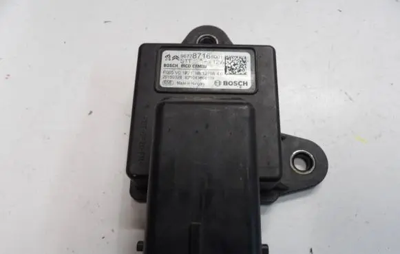 Peugeot 308 Glow plug pre-heat relay 9677871680 20150328 621043064109