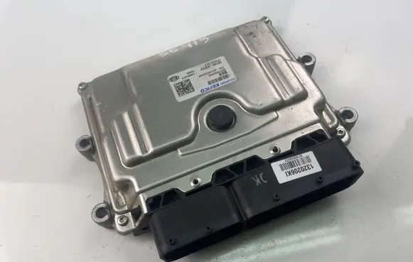 KIA Ceed Engine control unit/module ECU 3910303CE8