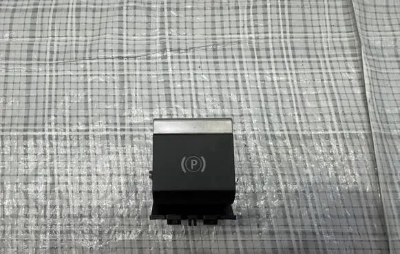 Fiat 600 Fog light switch 9813146377
