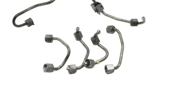 Land Rover Freelander 2 - LR2 Fuel injector supply line/pipe 833541