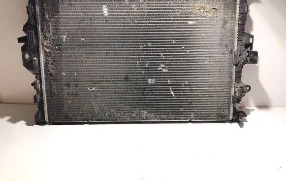 Volvo XC70 Coolant radiator 31368082