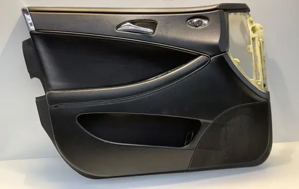 Mercedes-Benz CLS C219 Front door card panel trim A2197200162 T976989 61360000