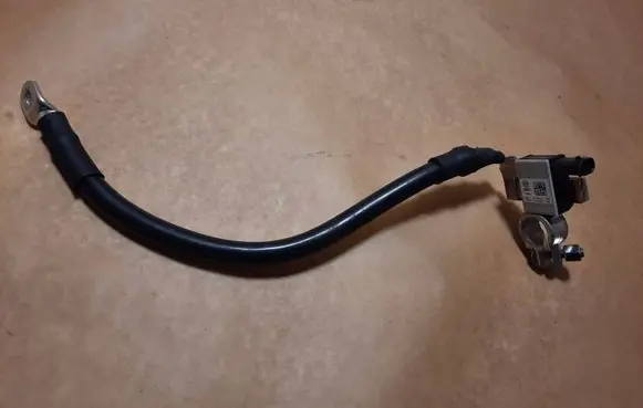 Audi A6 S6 C7 4G Negative earth cable (battery) 8T0915181