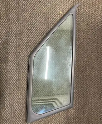 Mercedes-Benz Sprinter W906 Front vent window/glass (coupe) A9060711720