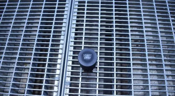 Renault Clio IV Engine start stop button switch 