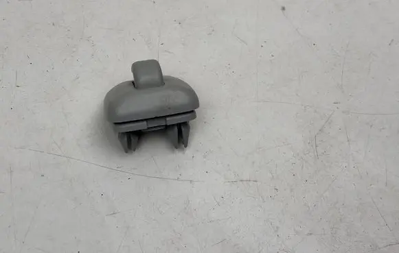 Sun visor clip/hook/bracket