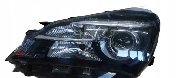 Toyota Yaris Headlight/headlamp 811700DA30