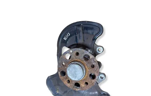 Mercedes-Benz E W212 Rear wheel hub spindle/knuckle 