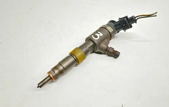 Ford Focus Fuel injector CV6Q9F593AA