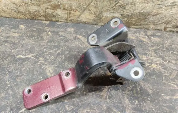 Rolls-Royce Silver Shadow Front door upper hinge