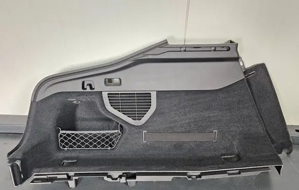 Audi A5 Trunk/boot lower side trim panel 8B5863879