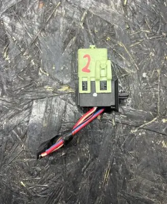 BMW 5 E60 E61 Other relay V23134K59X312 6136 8373