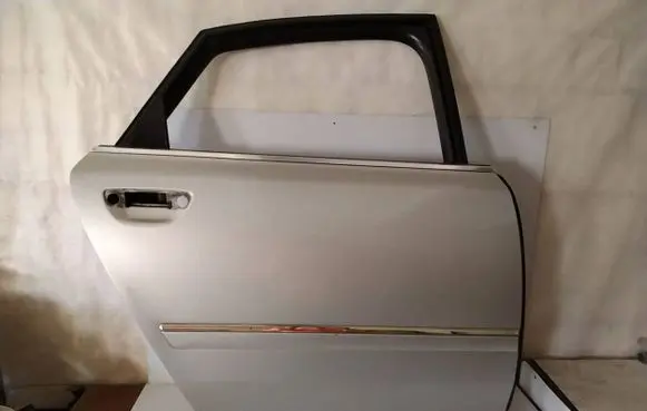 Audi A8 S8 D3 4E Rear door 4E0833554