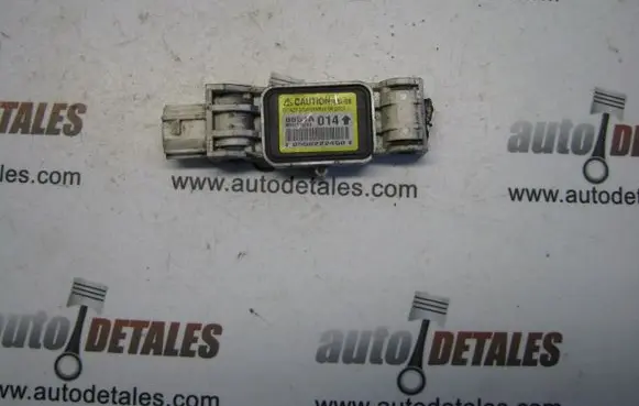 Mitsubishi Grandis Airbag deployment crash/impact sensor 8651A014