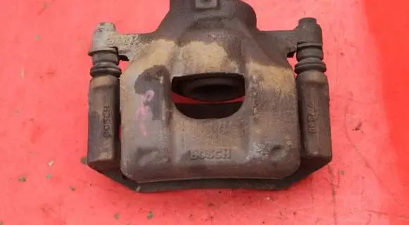 Toyota Aygo AB10 Front brake caliper