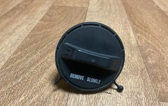 Honda Accord Fuel tank filler cap 