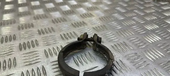 Mercedes-Benz E W212 Muffler pipe connector clamp A2034900641