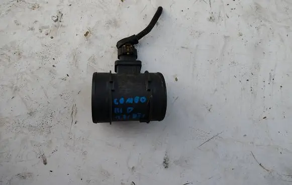 Opel Combo D Mass air flow meter 55220715