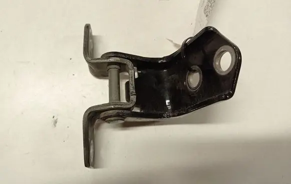 Mazda 3 II Rear door lower hinge