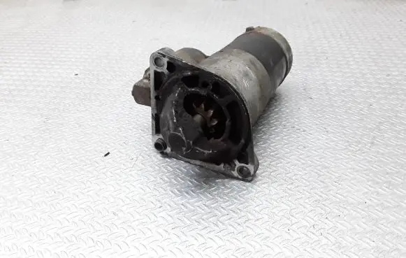 Opel Insignia A Starter motor 55585238AG M001T30173