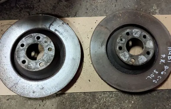 Audi A6 S6 C6 4F Front brake disc