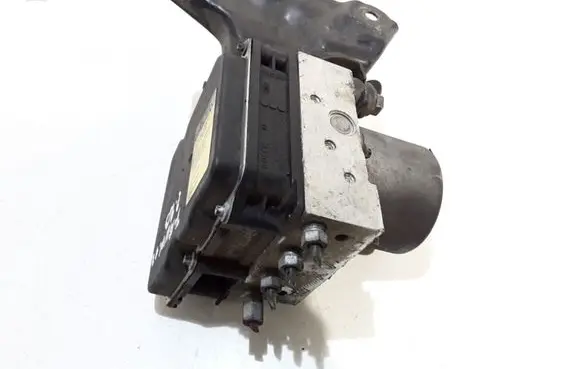 Toyota Avensis T270 ABS Pump 0265950749