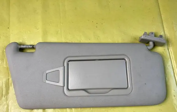 Mercedes-Benz B W245 Sun visor A1698100210