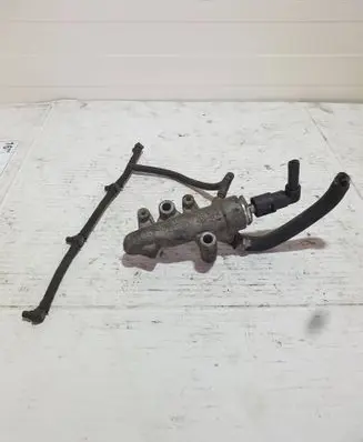 Opel Zafira B Fuel pressure regulator 55486200