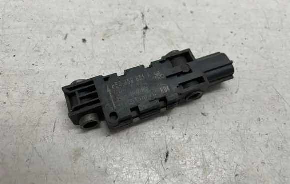 Audi A4 S4 B8 8K Airbag deployment crash/impact sensor 8E0959651A