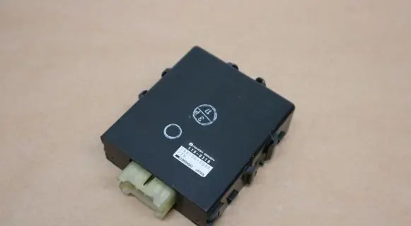 Toyota Supra A80 Other control units/modules 1881000080