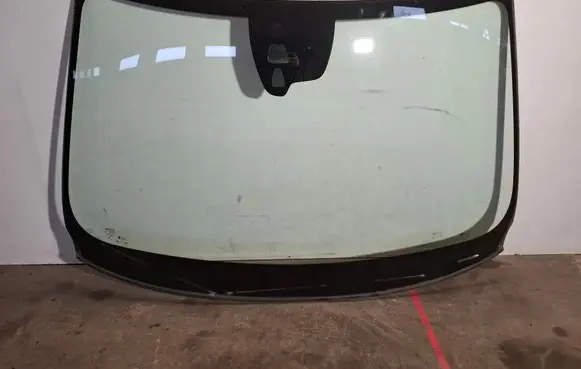 Volvo V60 Front windscreen/windshield window 43R00342 30799660