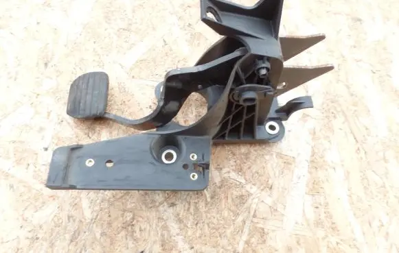 Brake pedal