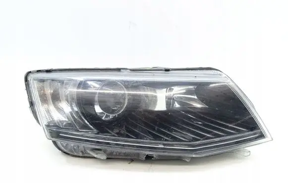 Skoda Octavia Mk3 (5E) Headlight/headlamp 5E2941016B