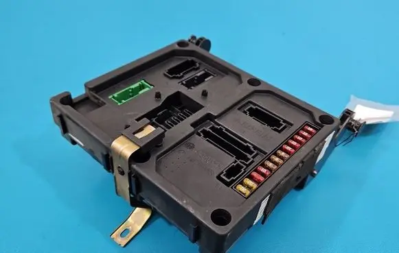 Volkswagen Sharan Central body control module 7M3962258G IMPRK1587593