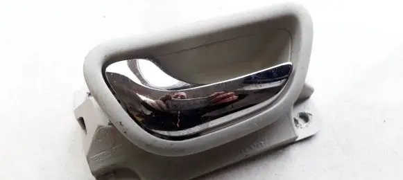 Volvo S80 Rear door interior handle 09170045