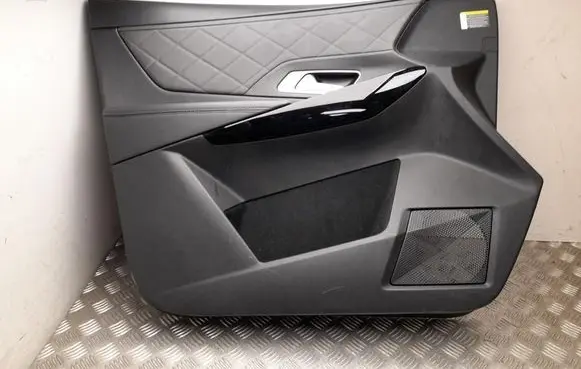 Citroen DS7 Crossback Front door card panel trim 1945928X
