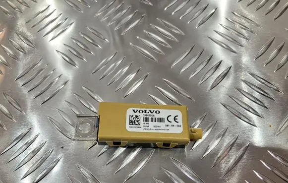 Volvo C40 Antenna control unit 31667556