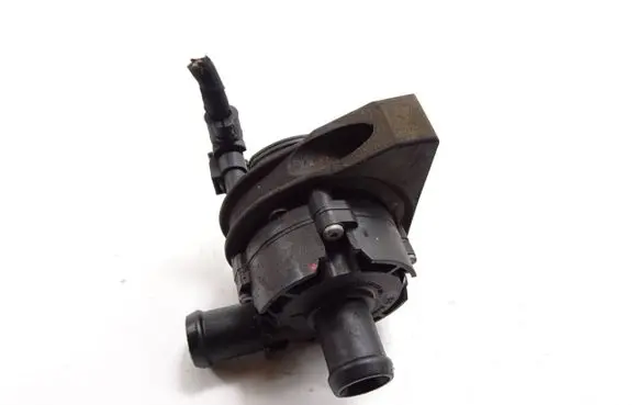 Volkswagen Golf VII Electric auxiliary coolant/water pump 0392023211 5G0965567A
