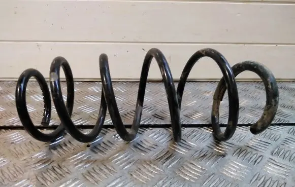 Opel Astra H Front coil spring