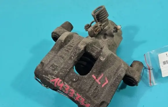 Rear brake caliper